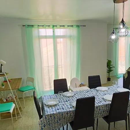 Casa Besugo Apartment *